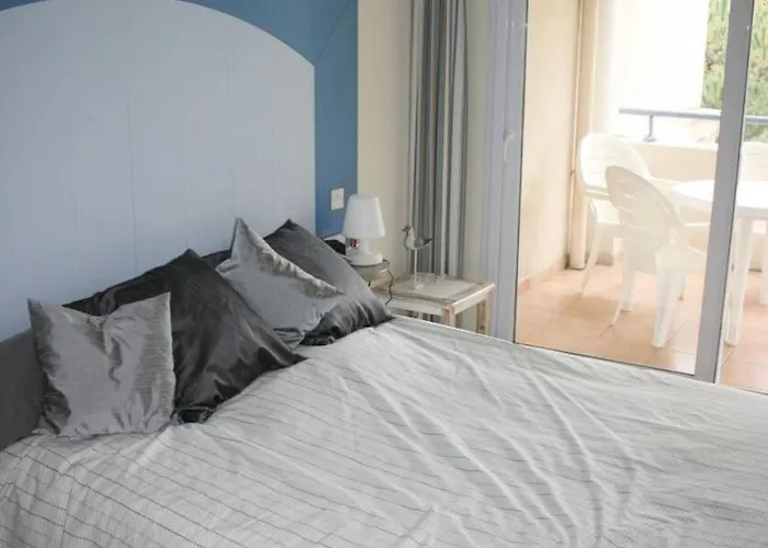 Appartement Résidence Royal Park - - Royal Park Mae-7591 *